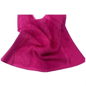 Toallas de baño de algodón impresas con logotipo personalizado Diseños Jacquard bordados sólidos lisos Fabricante indio para juegos de regalo promocionales - Product Image 1