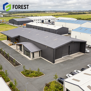 โกดังโครงสร้างเหล็กเสริมใยแก้ว ผนังแข็งแรง สำหรับซูเปอร์มาร์เก็ต คลังสินค้าเชิงพาณิชย์ โรงงาน อาคารสำนักงาน บ้านไร่ - Product Image 1