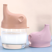 Couvercle de qualité alimentaire universel de couleur personnalisée sans BPA boissons pour bébés et tout-petits éléphant en silicone anti-éclaboussures pour boissons