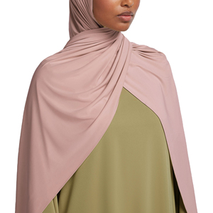 <span class=keywords><strong>Hijab</strong></span> en jersey liquide de haute qualité, doux, en soie glacée, <span class=keywords><strong>style</strong></span> néerlandais populaire - Product Image 1