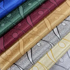 样品免费低价低重量tela para colchon 100% 聚酯经编床垫织物针织聚酯床垫织物