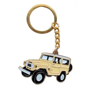 Nhà Máy Giá kim loại móc khóa tùy chỉnh thiết kế logo mềm men Keychain