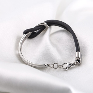 Pulsera de Nudo Infinito Geométrico de Cuero PU Negro y Acero de Titanio para Hombre, Joyería de Moda - Product Image 3