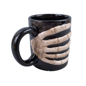 Novedades, Taza de Café Grande de Cerámica Pintada a Mano con Diseño de Máscara de Jason, Terror de Halloween, Cara Podrida, Libre de BPA, Apta para Alimentos - Product Image 1