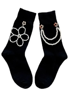 <span class=keywords><strong>Chaussettes</strong></span> en coton peigné respirantes de luxe avec chaîne de perles détachable, <span class=keywords><strong>chaussettes</strong></span> de haute qualité à la mode avec perles, printemps automne, antidérapantes pour femmes - Product Image 6