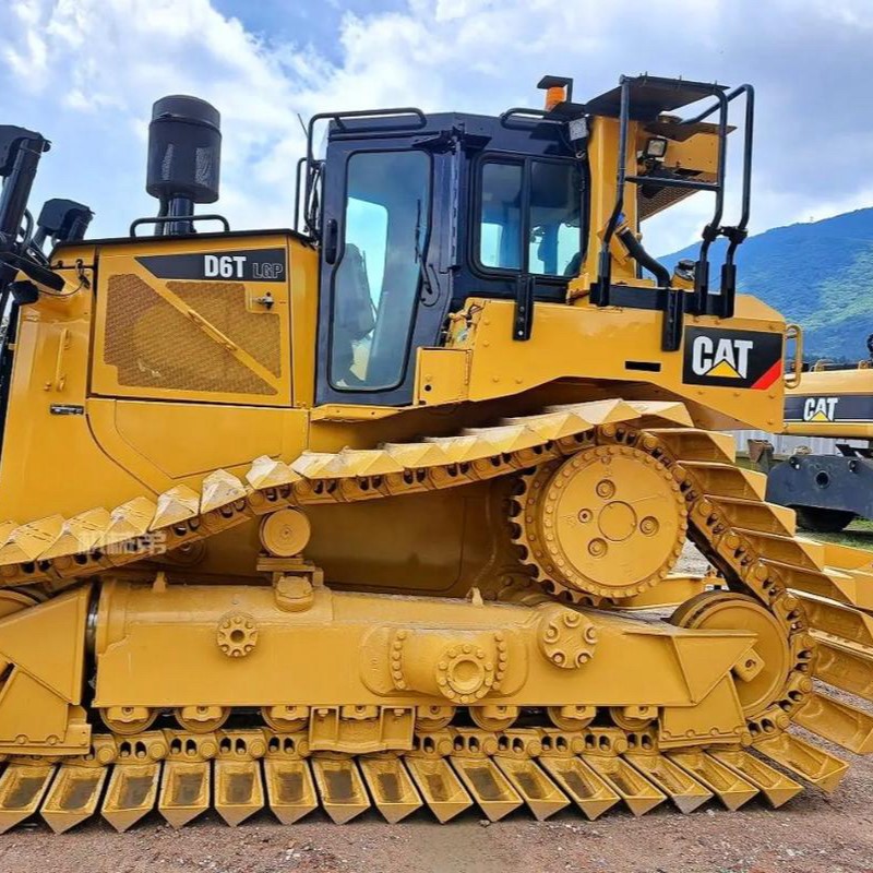 Used Caterpillar D6T & D8K Bulldozers for Sale in China