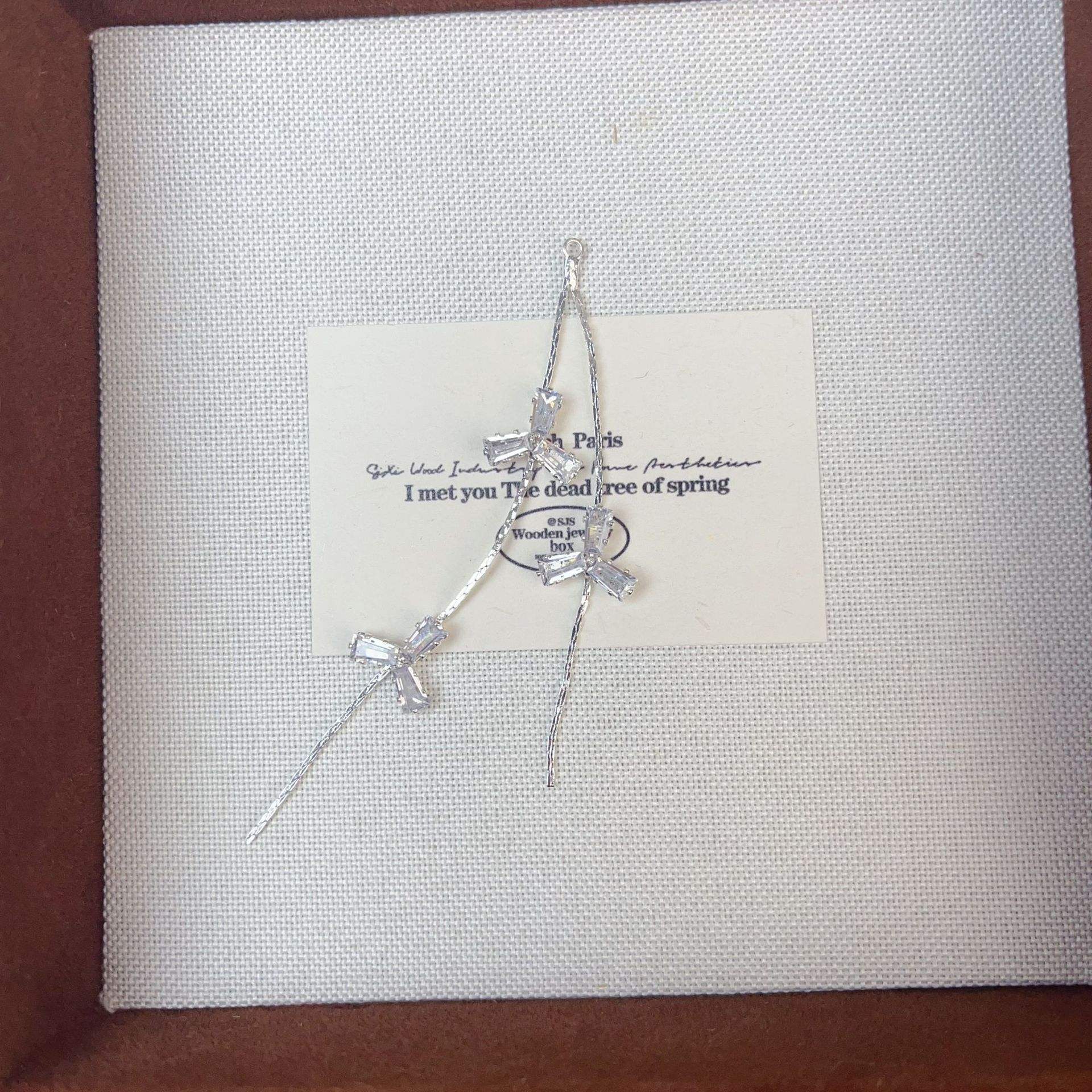 Trois Diamant Tassel