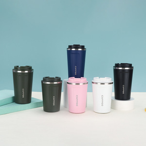 2025 nouvelle <span class=keywords><strong>tasse</strong></span> à café à température contrôlée intelligente sous vide en acier inoxydable à <span class=keywords><strong>Double</strong></span> <span class=keywords><strong>paroi</strong></span> tasses avec couvercle LED d'affichage de la température - Product Image 2