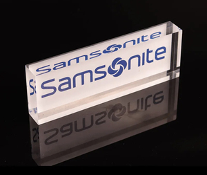 Bloc acrylique personnalisé avec impression de logo |   Enseigne de vitrine transparente pour la présentation de produits en magasin - Product Image 4