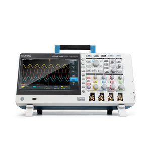 Oscilloscope numérique Tektronix TBS2074B avec options 4 canaux 70 MHz 100 MHz 200 MHz - Product Image 2