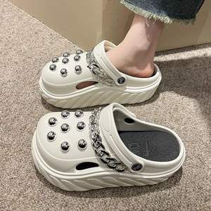 Sandales plates ouvertes pour femme Teniss de haute qualité, style babouche, avec plateforme et perles métalliques - Product Image 5