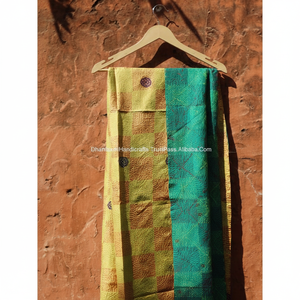 Bufanda Vintage de Seda Sari India, Estola Reversible Hecha a Mano, Chal Kantha de Lujo, Dupatta Bordada a Mano, Venta al por Mayor - Product Image 1
