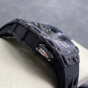 2026 New Luxury Designer Men's Mechanical <b>Watch</b> 35-03 Automatic Winding Carbon Fiber Welded Sports <b>Watch</b> - Product Image 5