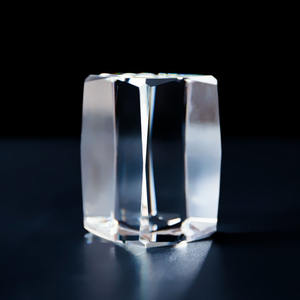 Small Bridge Großhandel Heißer Verkauf Beliebter Block, Personalisierbarer 50x50x80mm Klarer Laser Gravur 3D Kristall Rohling für Sublimation - Product Image 2