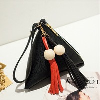 Sac Tendance produk Dropshipping 2024 dompet desainer mewah 2025 tas Mini wanita rumbai kulit dompet segitiga kecil lucu