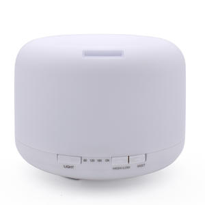 Humidificateur d'aromathérapie à grain de bois, diffuseur ultrasonique de 500 ml avec télécommande et lumière changeante de couleur pour la maison et le bureau - Product Image 2