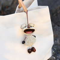 Uionen Pendentif Ours à Grande Bouche en Coquillage Naturel Fait Main, Accessoire Créatif et Mignon pour Sac, Carillon Éolien Thérapeutique, Cadeau