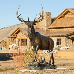 Escultura de jardim fundido antigo estátua de cervos de bronze