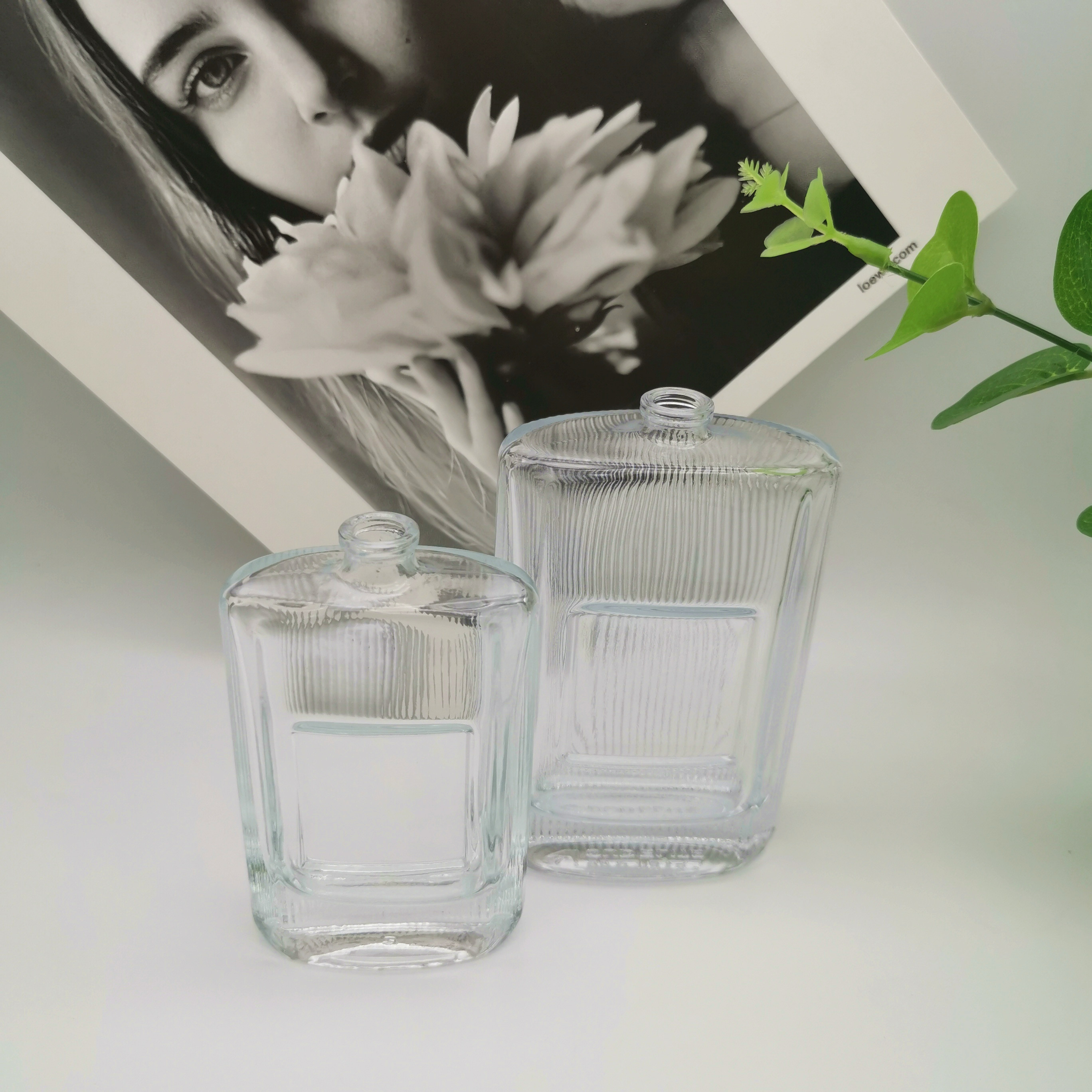 Hanya 1oz 2oz Square Perfume Bottles With Aluminum Atomizer OEM ODM