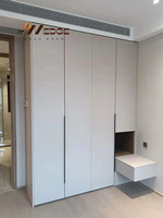 Armoire Gris Mat Moyen à Six Portes avec Poignée Longue Noire, Meuble de Rangement Pleine Hauteur, OEM ODM Personnalisé