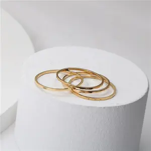 Lucky factory stainless steel fashion gold rings jewelry hammered ring supplier