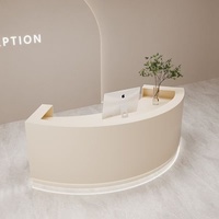 Comptoir de réception moderne en MDF écologique, durable et personnalisé, avec base LED, couleur crème, pour immeuble de bureaux, salon de beauté, spa