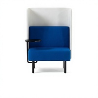 Canapé banquette à dossier haut, espace de conversation fermé, poste de travail, bibliothèque, hall d'accueil, fauteuil individuel, table en bois massif