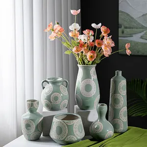 批发便宜的北欧白花瓶创意瓷花手工普通陶瓷花瓶家居装饰