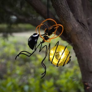 Lanterne solaire décorative en métal LED en forme de coccinelle pour jardin, arbre, cour, patio, clôture, décoration de la maison - Product Image 5
