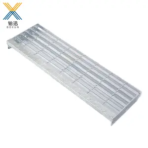 Industrial Use Steel Stair Tread For Step Ladders Factory Supply Metal Grating Galvanized Steel Steps Outdoor Steel Stair Tread