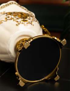 Vase de sol de luxe Offre Spéciale-Pièce de décoration d'arrangement floral en résine rétro - Product Image 6