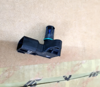Capteur de pression et de température Cummins Parts C5698455