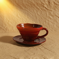Tasse en céramique rouge de style européen, forme irrégulière, capacité de 300 ml, pour le petit-déjeuner, le lait, le jus, le café, avec plateau, pour la maison, cadeaux