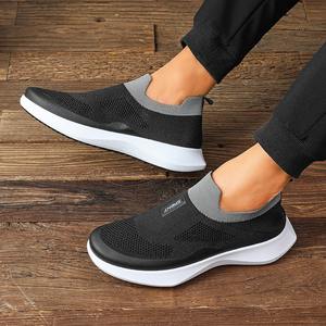 Chaussures pour hommes, nouvelle collection printemps, style élégant, baskets décontractées légères avec semelles souples, design respirant pour les personnes paresseuses - Product Image 3