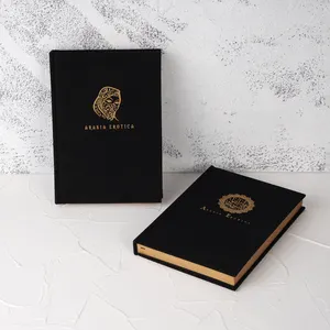 2024 Planner Impressão personalizada A5 Capa dura tecido preto Gold Foil Stamping Lines Notebook Journal