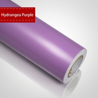 Rouleau de vinyle auto-adhésif couleur opaque, PVC stratifié solide, surface mate ou brillante pour supports marketing et découpe