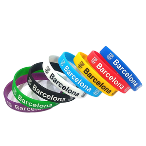 Benutzer definierte Sport Gummi Silikon wasserdicht Siebdruck Werbe armbänder Männer Machen Sie Ihre eigenen Gummi Armbänder Nachricht Logo - Product Image 1
