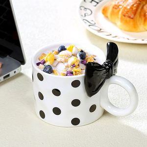 Nouveautés 2026 : Tasses en gros, produits <span class=keywords><strong>tendance</strong></span>, OEM ODM en vrac, mugs à <span class=keywords><strong>café</strong></span> en céramique 3D fantaisie et mignons avec nœuds pour couples - Product Image 1