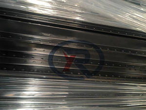 8-дюймовая опора Unipost 1-3/4 дюйма X 3-5/8 дюйма Оцинкованный стальной столб для забора, 8 футов - Product Image 5