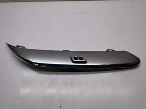 Pour <span class=keywords><strong>CHRYSLER</strong></span> <span class=keywords><strong>C300</strong></span> 2008 PARE-CHOCS AVANT DROIT COUVERCLE DE GARNITURE CHROME + BUSE 04806124AA 04806125AA - Product Image 2