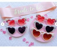 Go Party Bridal Shower BRIDE TO BE Lunettes de soleil Fleur Strass Perle Pêche Coeur Lunettes Mariage Bachelorette Party Lunettes de soleil
