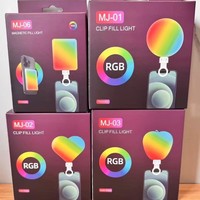 Haute qualité Rechargeable téléphone Selfie Clip lumière LED Portable Clip sur la lumière pour téléphone/tablette/ordinateur portable téléphone portable lumière de remplissage rvb