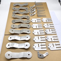 Clips de fixation automobile usinés CNC en aluminium et acier inoxydable, haute précision 0,01 mm, découpe laser, service OEM