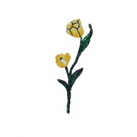 Appliques florales brodées de perles et de sequins Gillian avec support adhésif pour vêtements d'extérieur, sacs et vêtements pour femmes