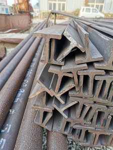 Nhà máy bán hàng trực tiếp của i h u t hình dạng dầm q345/ss400/A36 lớp với hàng tồn kho lớn và Giao hàng nhanh - Product Image 4