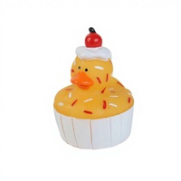 Jouets de bain pour baignoire Gâteau PVC personnalisé Canard en caoutchouc Jouets de jeu d'eau pour enfants Imprimé en vrac Convient aux tout-petits