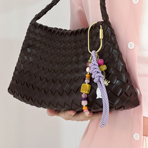 Nuevo Llavero Retro con Cuerda Trenzada a Rayas, Abalorio de Piedra Natural en Contraste de Color, Colgante Versátil para Bolso - Product Image 6