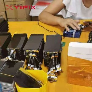 Écran LCD Yiifix pour Samsung Noir High-TT Guangzhou 10 pièces EMS FEDEX UPS DHL Garantie Réparation d'écrans LCD cassés Directement de l'usine - Product Image 3