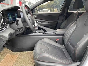 Hyundai Elantra d'occasion 1.5L CVT LUX Premium Berline LHD – <span class=keywords><strong>Les</strong></span> modè<span class=keywords><strong>les</strong></span> <span class=keywords><strong>les</strong></span> <span class=keywords><strong>plus</strong></span> populaires 2021, 2022, 2023 – Vente en gros et au détail - Product Image 6