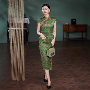 2025 été vert Cheongsam robe haut de gamme mi-longue <span class=keywords><strong>soie</strong></span> et Polyester impression numérique ElegantPetite portable <span class=keywords><strong>Yukata</strong></span> - Product Image 4